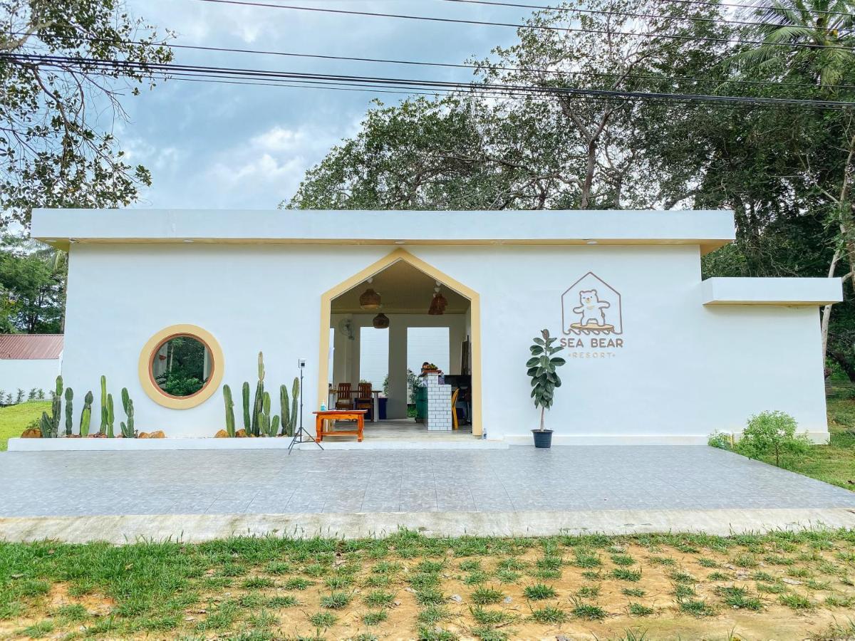 Sea Bear Resort ซีแบร์รีสอร์ต Koh Phayam Buitenkant foto
